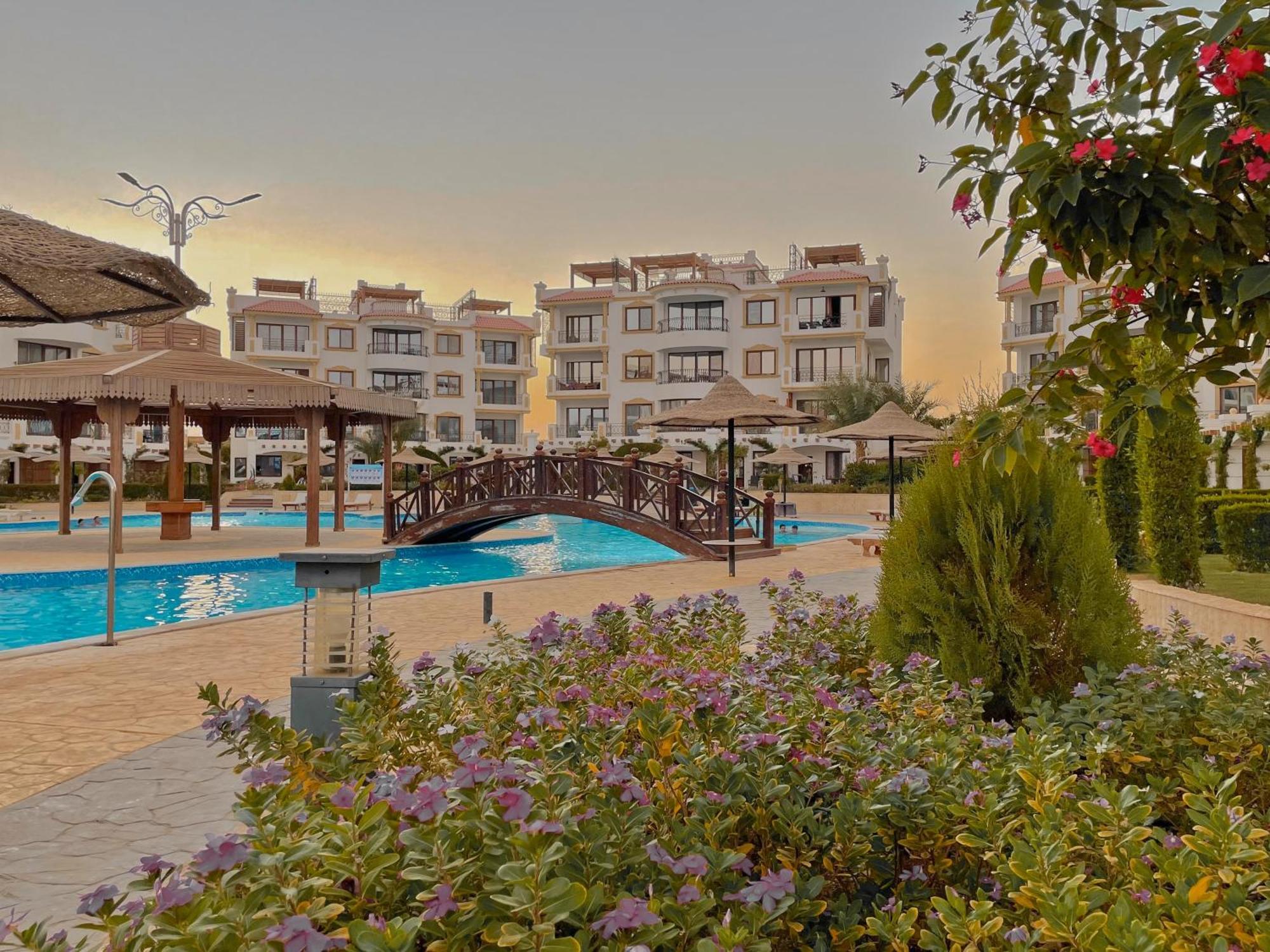 Sharm Hills Aqua Park Resort Kültér fotó